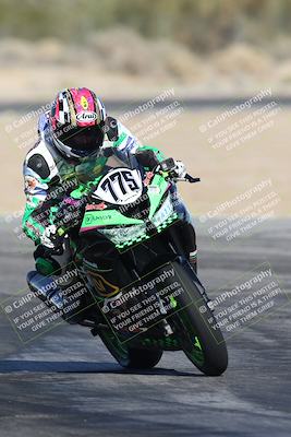 media/Jan-15-2026-Racers Edge (Thu) [[dfebeb70ab]]/2-A Group/Session 5 Turn 2/